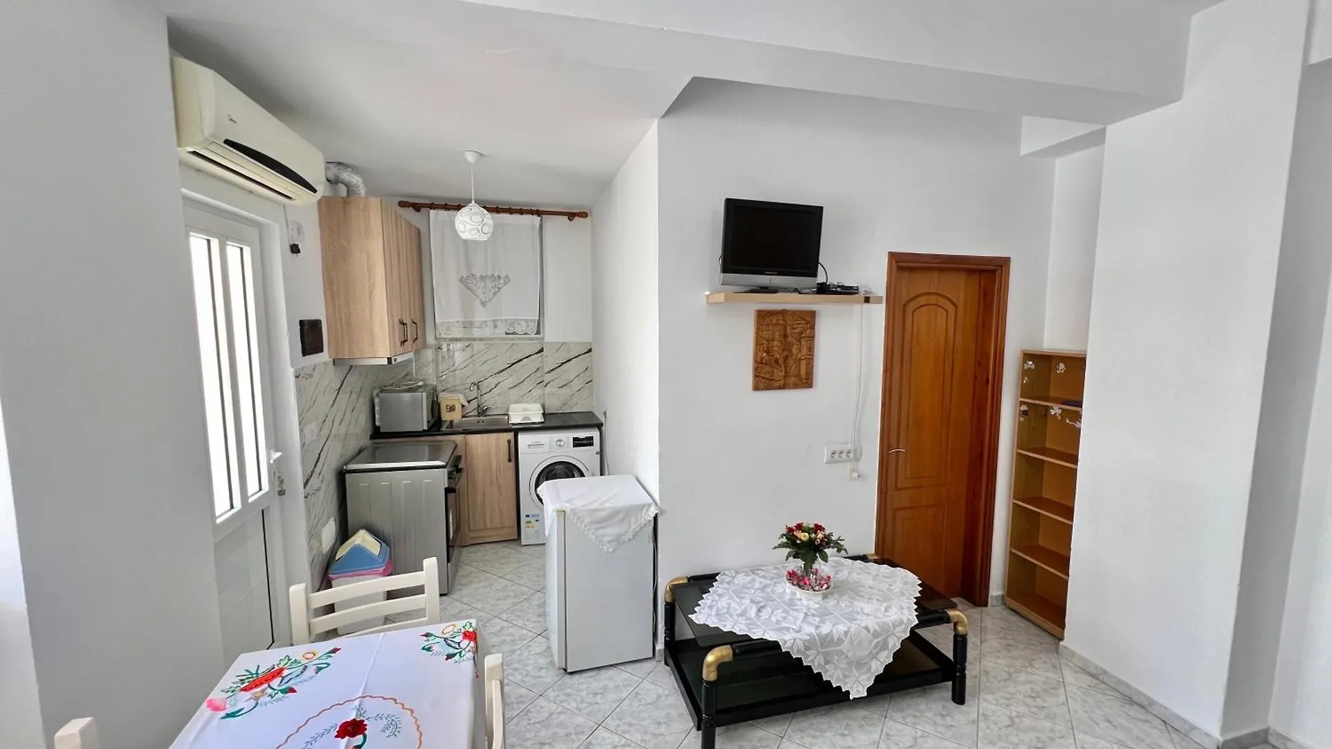 Graci Apartments Sarande Albania